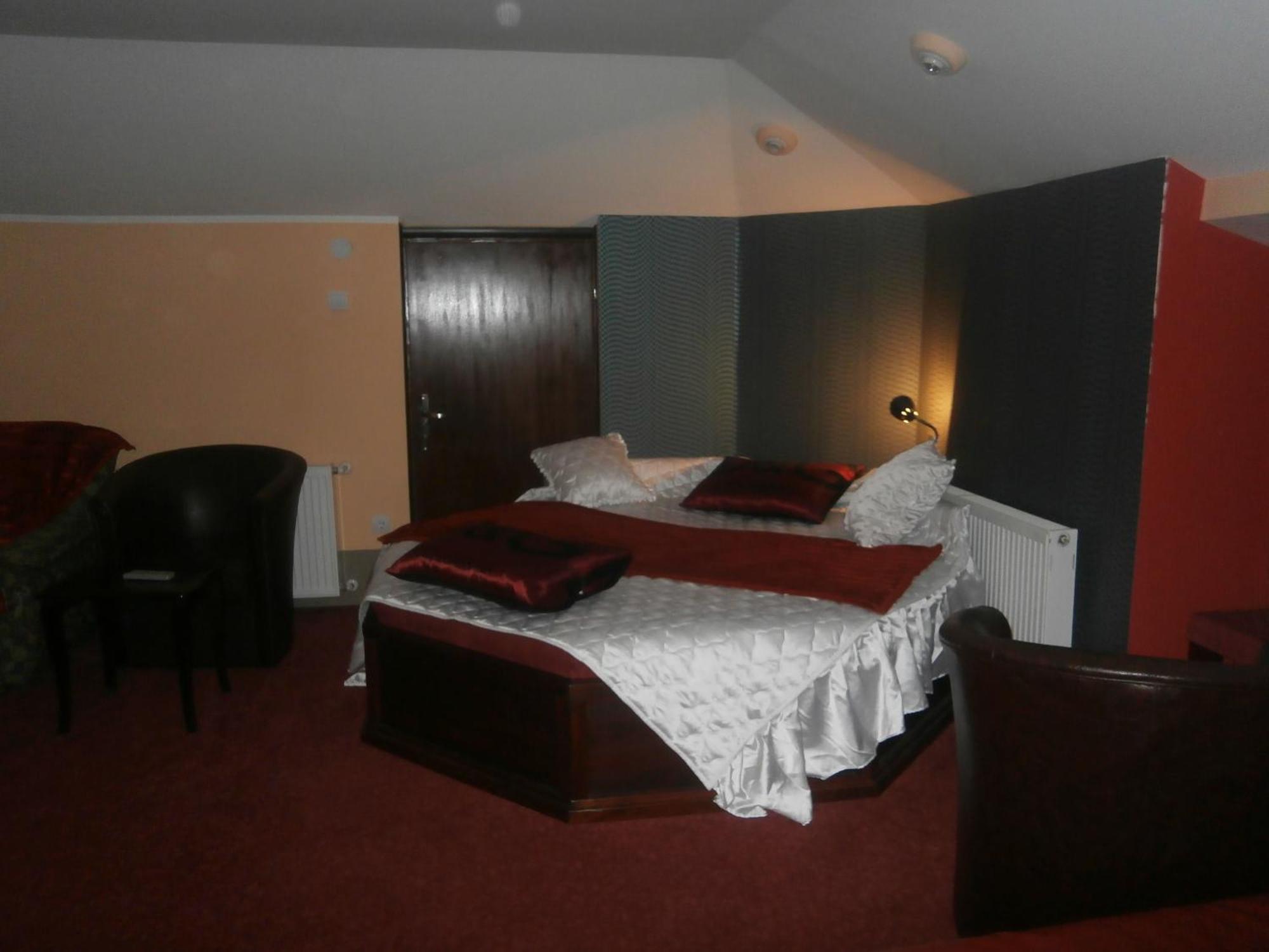 Hotel Vila Mitic Luxx Spa Centar Leskovac  Exterior photo